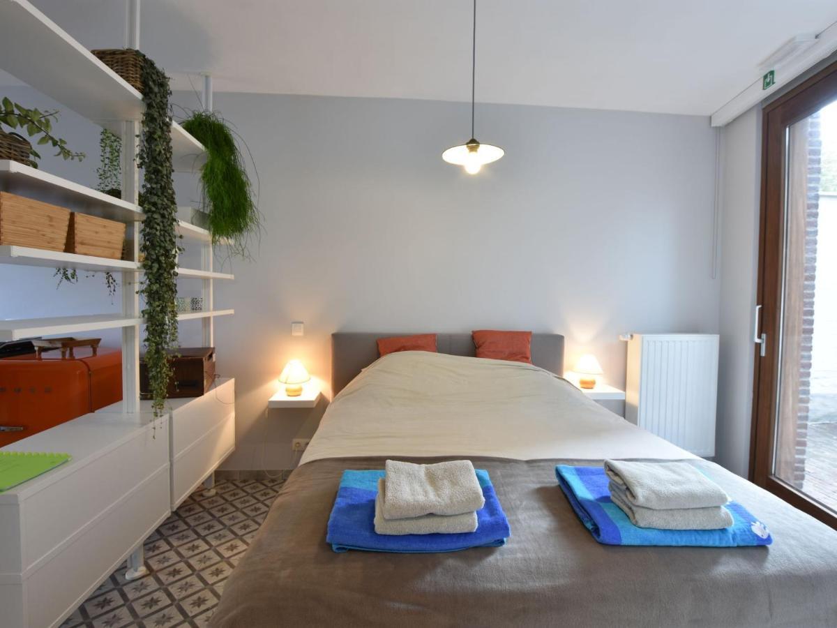 Studio In Ieper With Terrace ภายนอก รูปภาพ